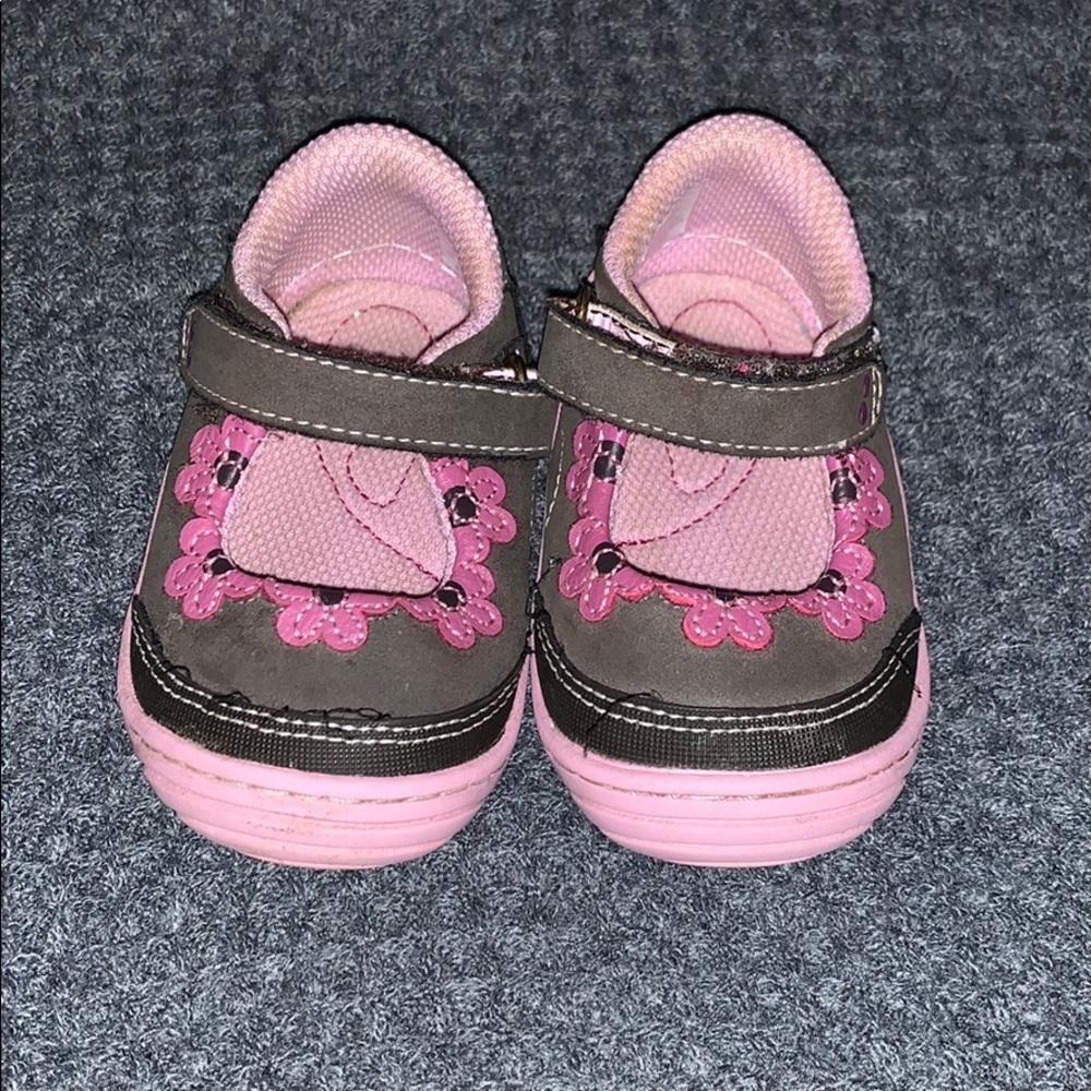 Infant shoes